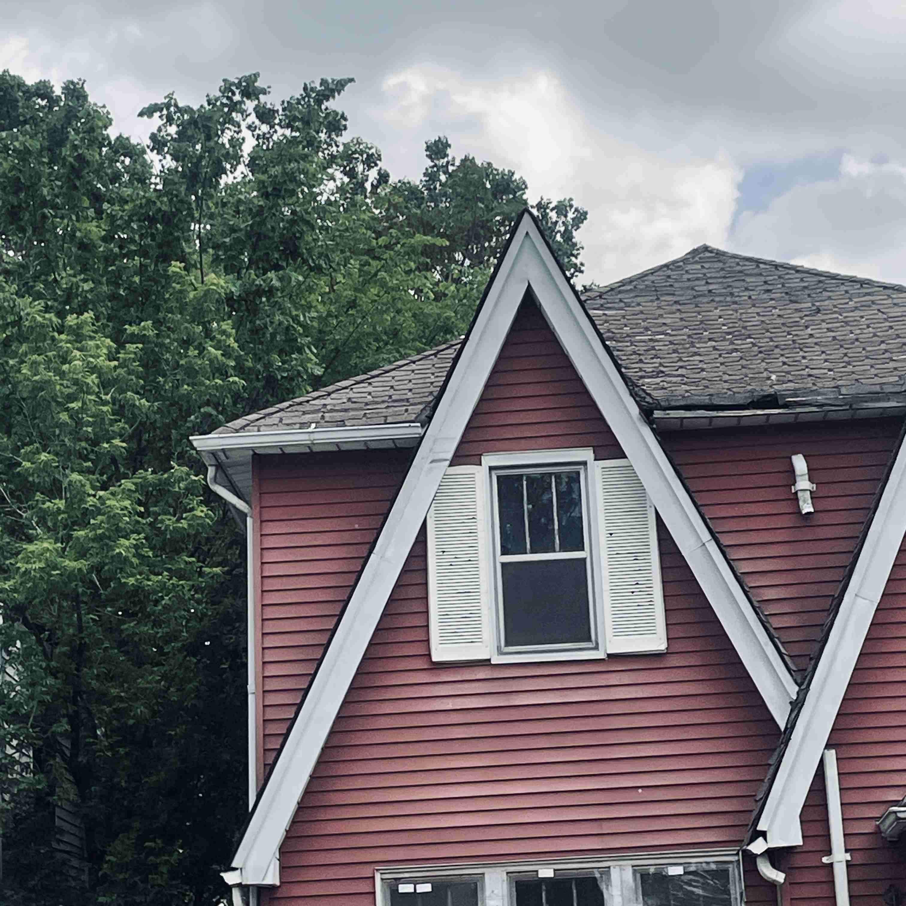 14044 Roselawn (4).jpg